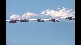 Russian aerobatics team joins Serbian display of air power