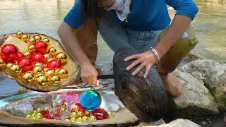 😱 Riverside Treasure: The Little Girl Found Mutant River Clams by the River, Rich in Pearls