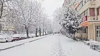 Ninge în București. Cum arată orașul înzăpezit