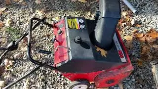 MTD 3/21 2 cycle snow blower