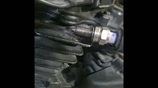 Yamaha #fzfi sparK plug check kar ne k#@ MTR15 AFZAL PROFESIONAL