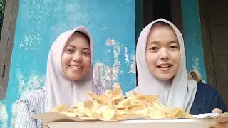TUGAS PERAKTIK Procedure text MEMBUAT KERIPIK PISANG 