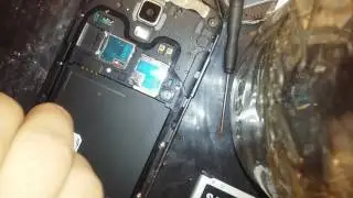 How to take a Samsung Galaxy S4 Active apart