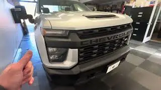 2022 Chevrolet Silverado 2500 HD Regular Cab, 4X4 long box￼, power folding mirrors 6.6L V8￼