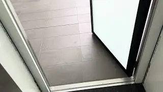 Dead Indicator: Aussie Lifts Hydraulic lift at 236 Old Cleveland Road, Coorparoo, QLD