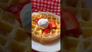 Strawberry Waffles 🧇 #yummy #waffles #80smusic #love #strawberry #belgium