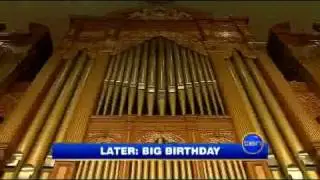 Dylan Taylor plays the Adelaide Town Hall organ with Thomas Trotter