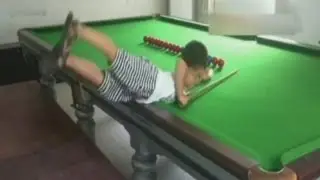Three-year-old snooker prodigy: Chinese toddler wows with snooker skills