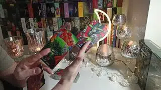 🤓🤪Я БЫЛ НЕОТРАЗИМ В ЕЕ ГЛАЗАХ, ПОКА ОНА НЕ СНЯЛА ОЧКИ..🤨С ЭТИМ НАДО ЧТО-ТО ДЕЛАТЬ❗🤔Таро Расклад🎴&hearts;️&clubs;️