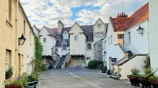 17th Century Courtyard - White Horse Close Edinburgh