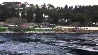Mind blowing!!! floating mansions on the sea!!!