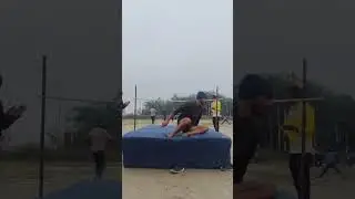 HIGH JUMP PRACTICE KAISE KARE 🔥🔥💯💯🚔🚔🐅🐅#youtubeshorts #Jump#Yt#Viral#Tranding#Motivaantail#Army#TA