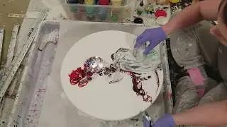 (237) Acrylic pouring on my new MDF circles