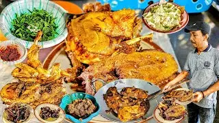 GANAS! PEMBELINYA RELA KROYOK'AN DEMI BEBEK LEGENDARIS, RAME SAMPAI GAK DAPET TEMPAT-Bebek Cak Kumis