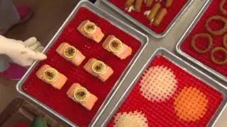 Set of 3 Assorted Silicone Pyramid Baking Mats with David Venable