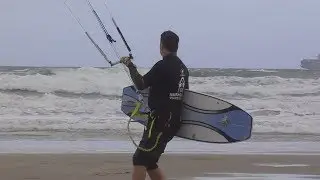 Ralph da Alemanha competindo no Brasil IBIRAWAVE CONTEST com Kite Fm Surf