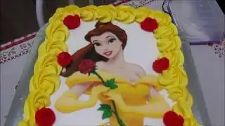 Decorando bolo da Bela