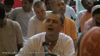 Vrindavan Kirtan Mela 2015 Vrajras Day 05 by HG Govind Prabhu