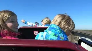 Ruigrijk plein Efteling 2015 Joris en de Draak, De Python, Vliegende Hollander Station Oost. :)