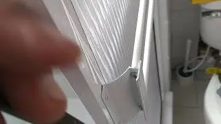 INSTALACIÓN DIVISION BAÑO EN ALUMINIO Y ACRILICO. PARTE 3