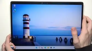 Wie lade ich das DELL 7320 Detachable auf?