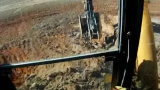 Caterpillar 225 cab view