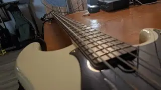 a very normal bass review(YAMAHA BB234)