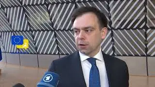 Poland&rsquo;s Finance Minister: A Stronger Military & European Unity for the Future!