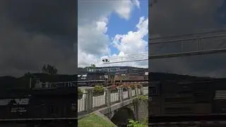 NS 29A passing Rockwood Street Crossing