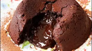 EASY Chocolate Lava Cakes! Foolproof 20-minute Recipe!