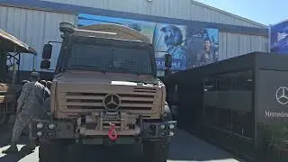 Mercedes-Benz Unimog U 4000 4x4, Mercedes-Benz Arocs 1836A 4x4