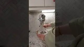 Chaotic unboxing of my new @kitchenaid  🥹🤍 #fypシ゚viral #food #kitchenaid