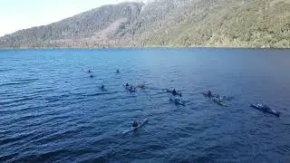 Kayak en el Lago Pirehueico con Pueblitoexpediciones