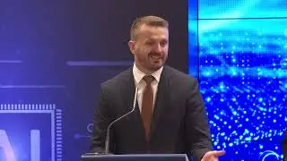 Mara&scaron; Dukaj, ministar javne uprave