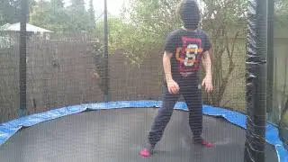 Harry potter lehrt euch TRAMPOLIN TRICKS