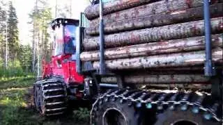 Forwarder Komatsu with Comfort Ride