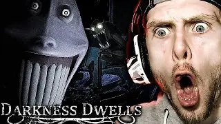DON'T STARE AT IT IF IT SMILES AT YOU! | Darkness Dwells Gameplay - Indie Horror Game