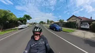 A ride to Altona and back using the trainu