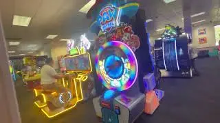 TOUR: Los Angeles, CA (Colorado Blvd) Chuck E. Cheese