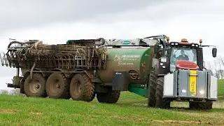 Case IH 380 Magnum CVX in the field laying manure w/ Samson PG II 35 | Danish Agriculture