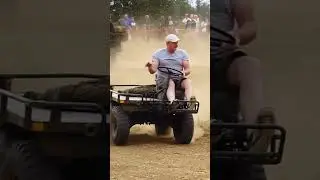 #militarymule #m174 #mule #military #army #4x4 #american #cute #slowmotion #platform #transport