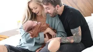 OUR FIRST FAMILY PHOTOSHOOT WITH OUR NEWBORN!