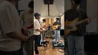 2PUP! - UNIVERSE [LIVE SESSION] @SAYIN STUDIO