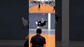 The Backflip Dodge! #dodgeball #highlights #shorts - 582