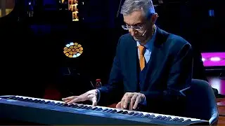 ¿Lo tenías? Nelson Castro cerró La noche perfecta con un mini concierto de piano