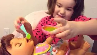Baby Alive Real Surprises -- Feeding Rosie