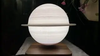 Avviso Levitating Saturn Lamp 🪐 Gadgetify