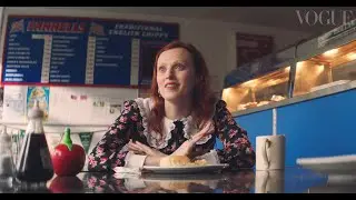 Model Karen Elson&rsquo;s childhood struggles and making it big in fashion |Supermodel Roots| Vogue India