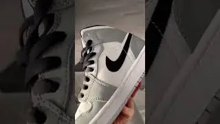 Nike Jordan 1 Mid Light Smoke Grey