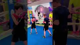 My full sparring video #boxing #boxingtraining #sparringsession #dailydrive 